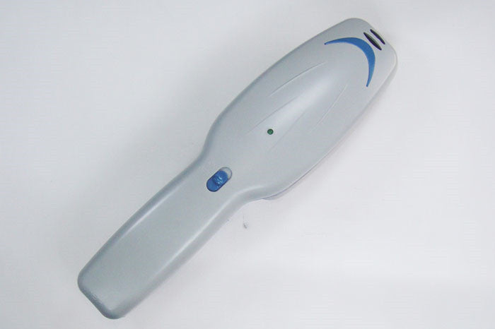 Ioniser comb-brush for pets